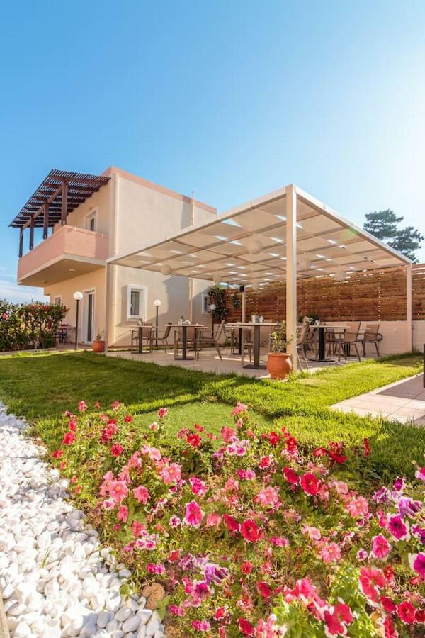 Апартаменти Charming And Comfy House Agia Marina  Екстер'єр фото